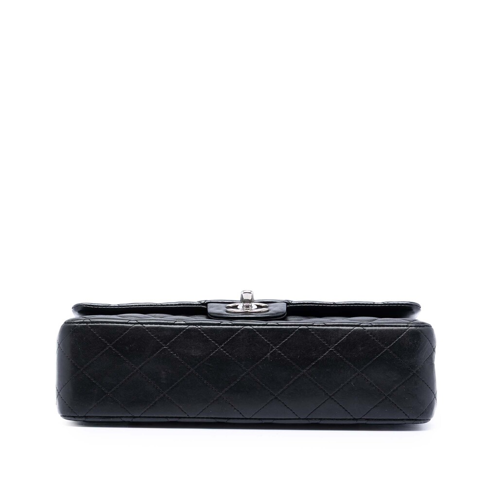 Pre-Loved Chanel Medium Classic Lambskin Double Flap - Picture 3 of 6